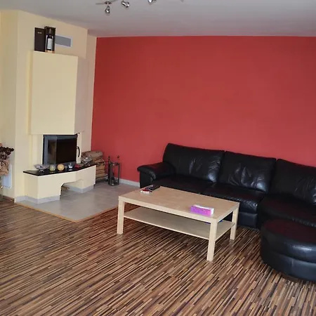 Family & Friends Housing