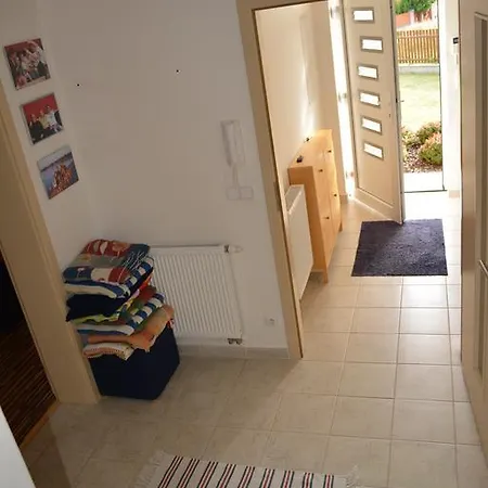 Family & Friends Housing *