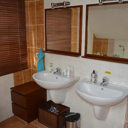 Family & Friends Housing Privat bolig *