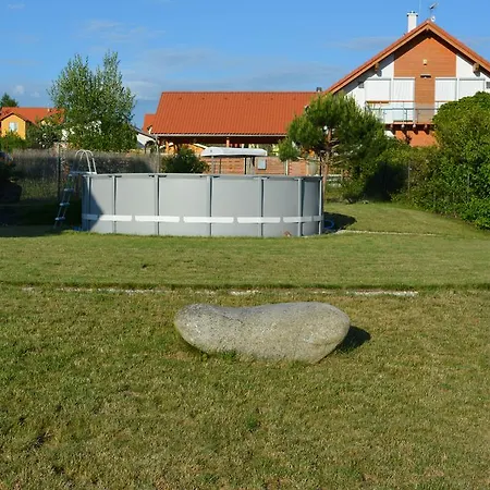 Family & Friends Housing Dolni Jircany